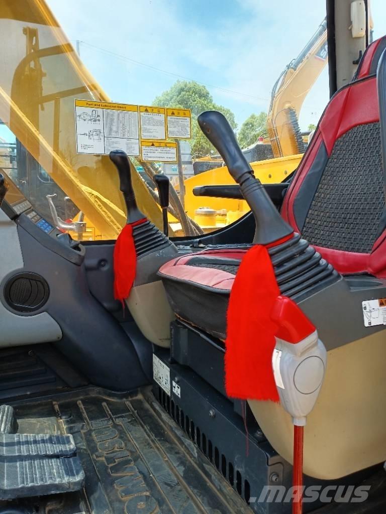 Komatsu PC 70 중형굴삭기 7톤-28톤