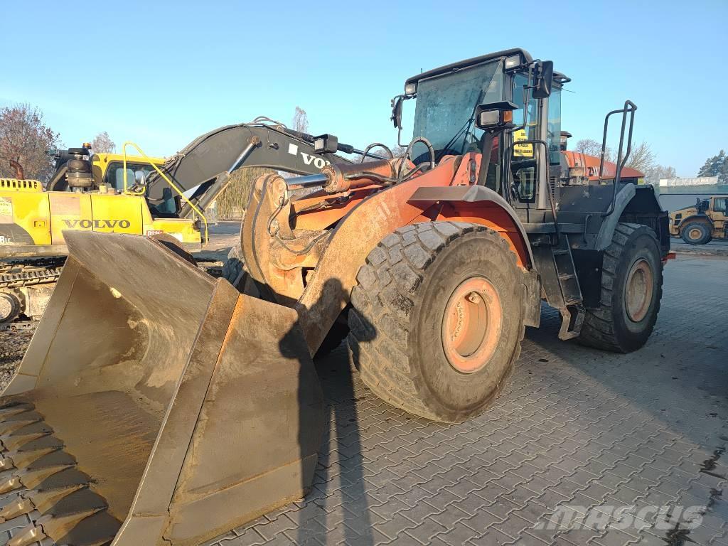 Hitachi ZW 310  휠로우더