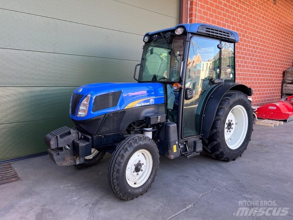 New Holland T4030F 트랙터