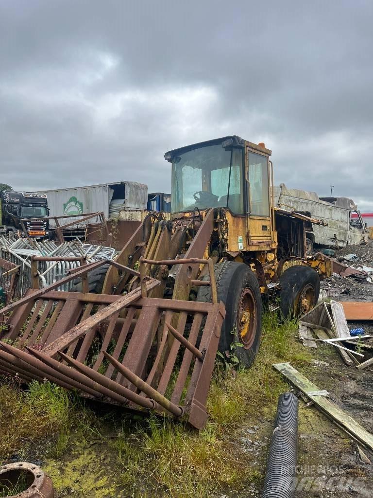 Volvo L 70 B  휠로우더