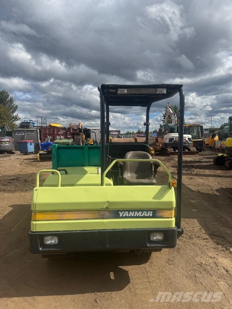 Yanmar C 30  궤도식 덤프