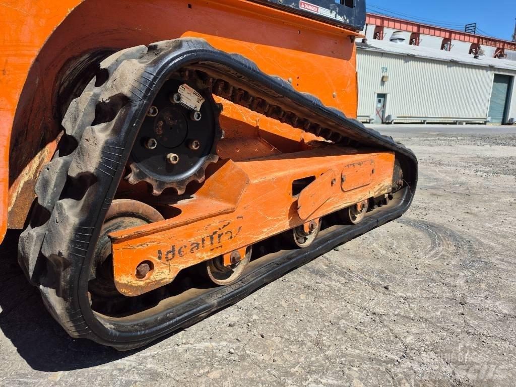 Gehl RT 105  스키드로더