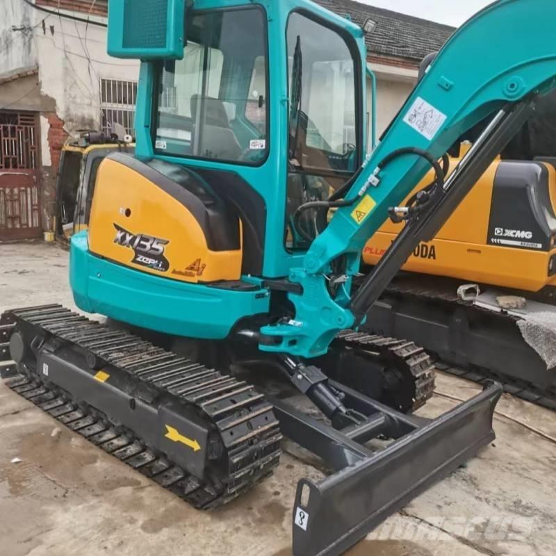 Kubota KX 135 대형 굴삭기 29톤 이상
