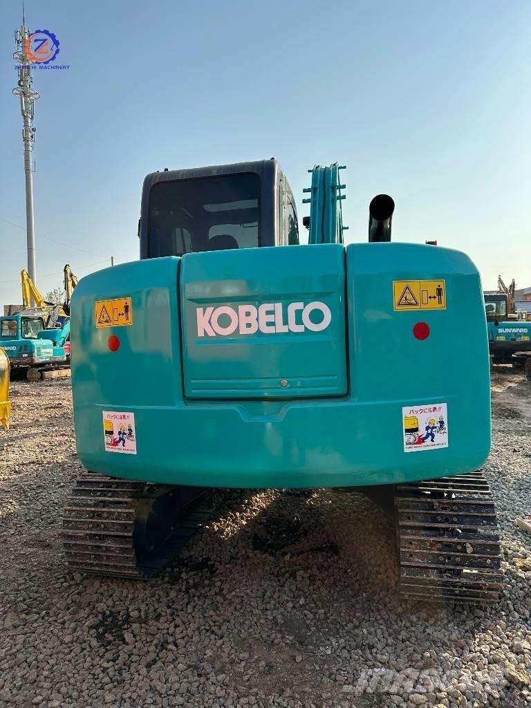 Kobelco SK 75 중형굴삭기 7톤-28톤