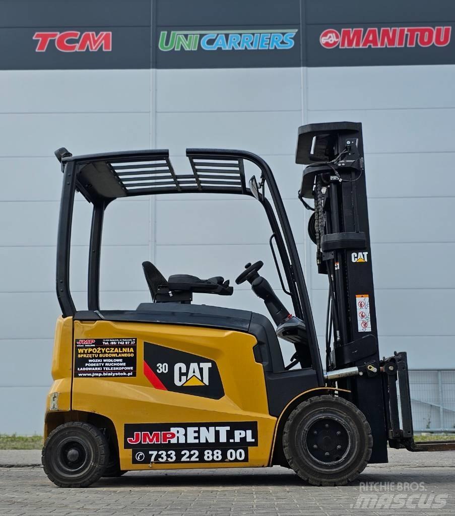 CAT EP 30 CN 전동 지게차