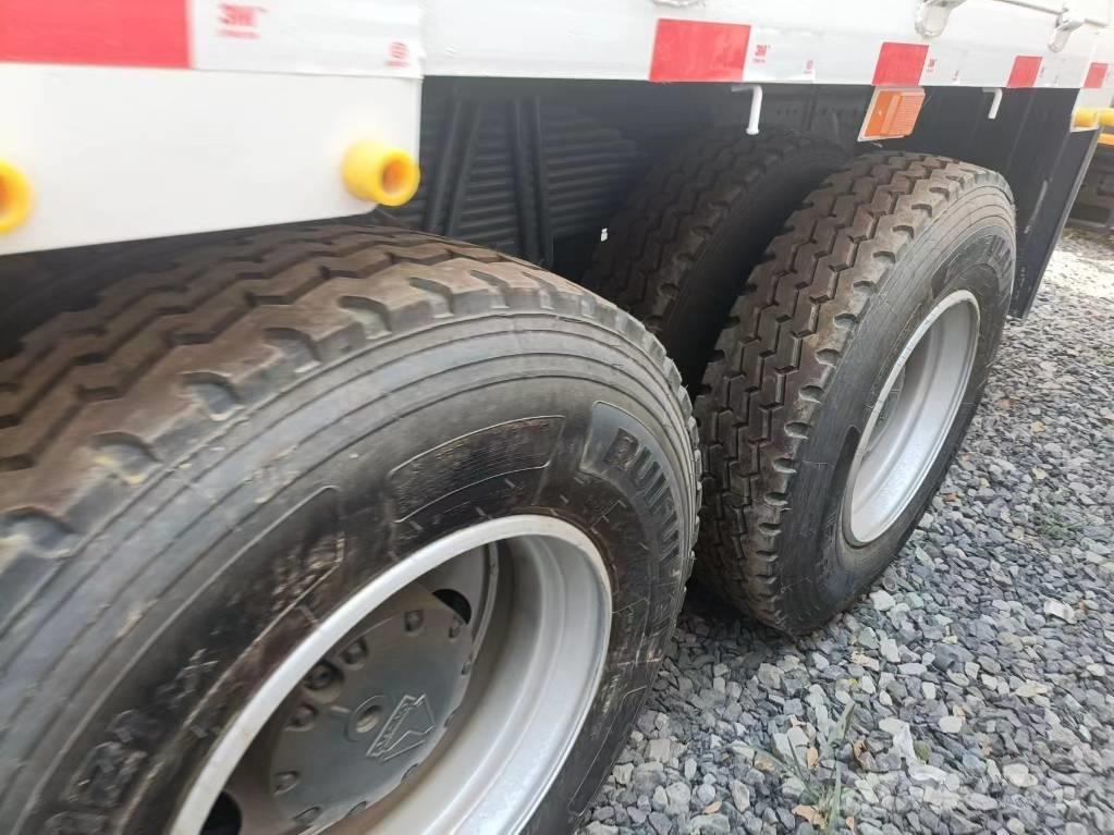 Howo 371 윈치, 호이스트 및 자재 리프트