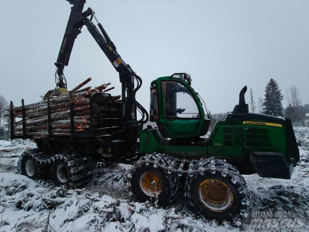 John Deere 1110G 원목 포워더