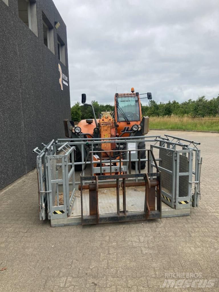 JLG 4017 PS 텔러 핸들러