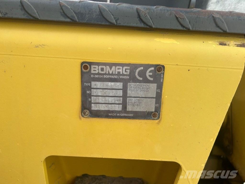 Bomag BW 120 AC-3 트윈 드럼 롤러