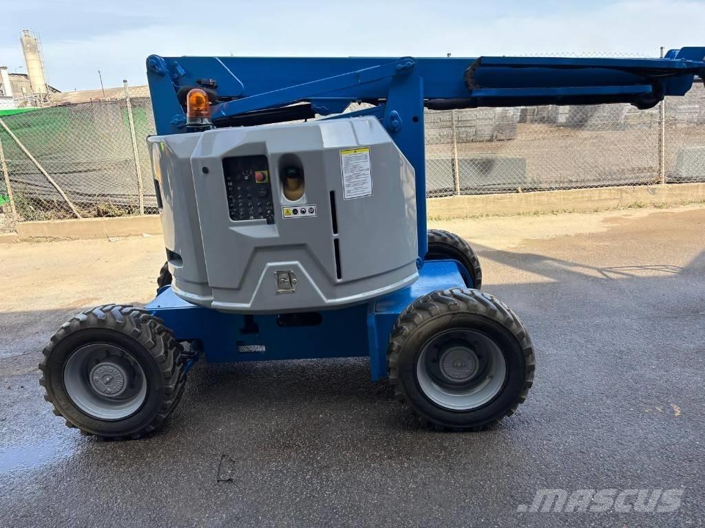 Genie Z 34/22 RT 관절형 전동이동 리프트