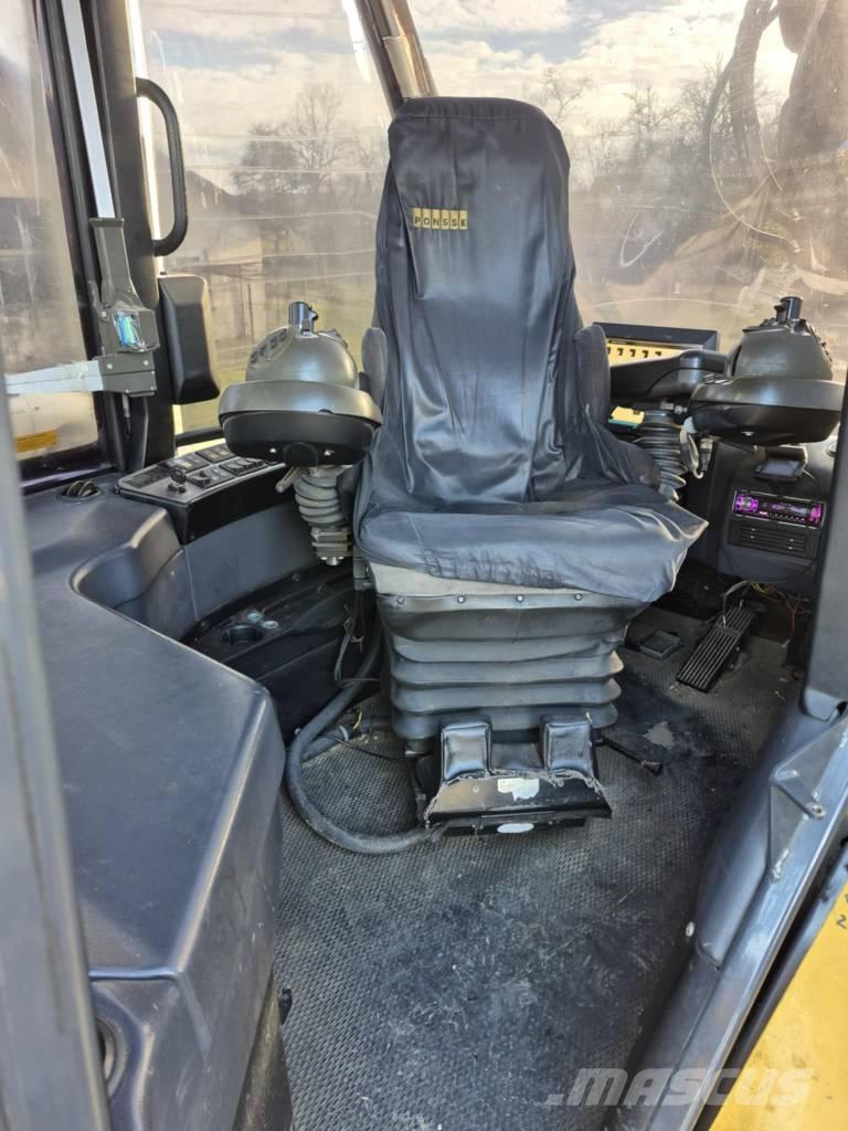 Ponsse Ergo 6W 원목 하베스터