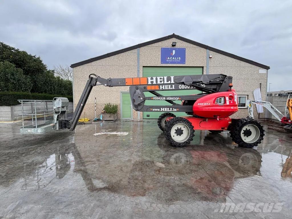 Manitou 200 ATJ 관절형 전동이동 리프트
