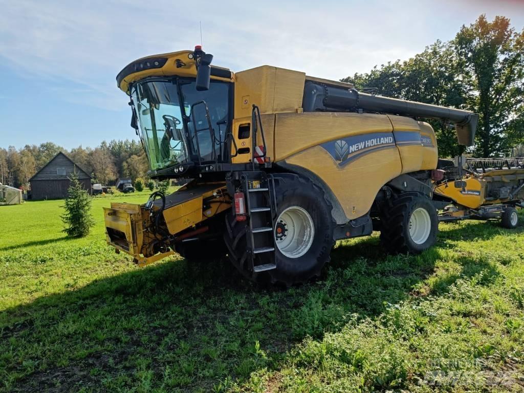 New Holland CX 8.90 콤바인 수확기