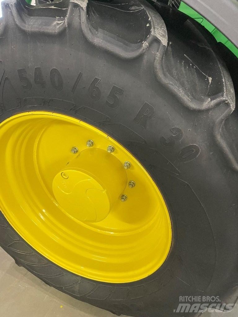John Deere 6155R 트랙터