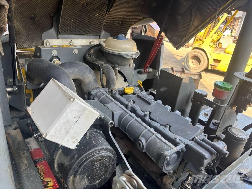 Wacker Neuson 5001 건설현장 덤프트럭