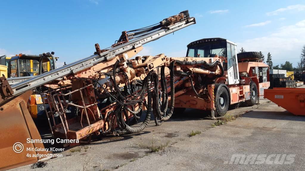 Sandvik DT 920I 터널링 및 지하 채굴 드릴