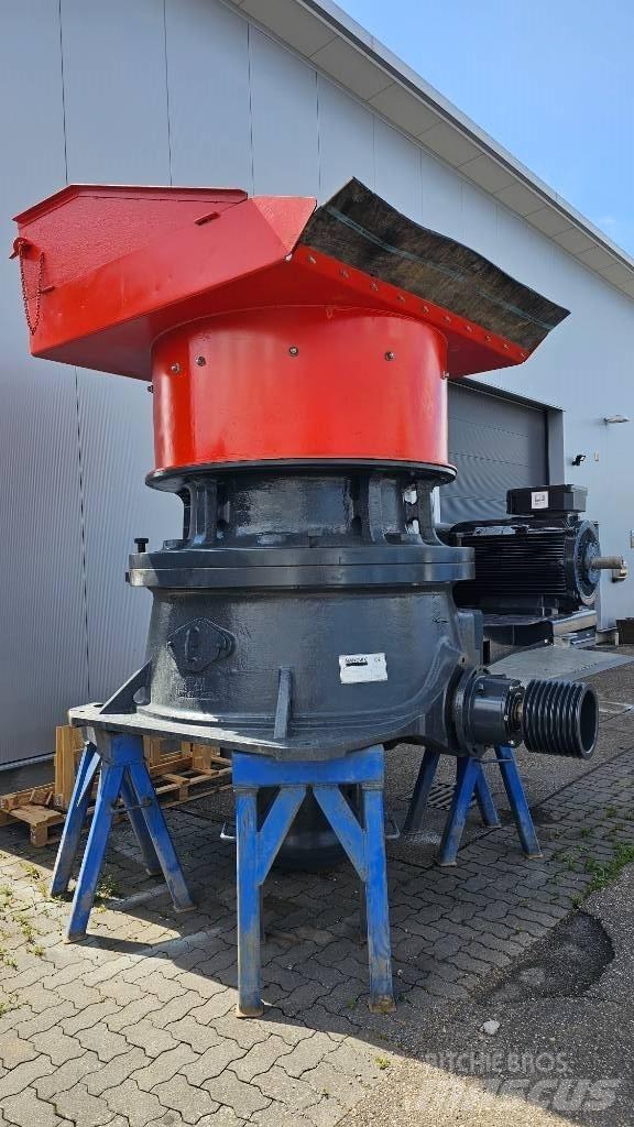 Sandvik CH 440 스크리너