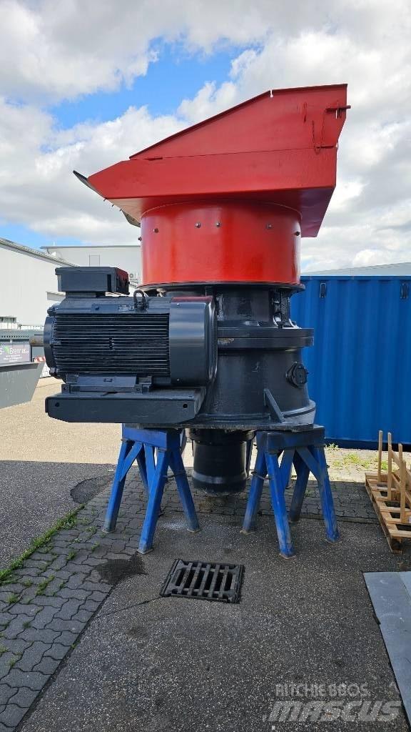 Sandvik CH 440 스크리너