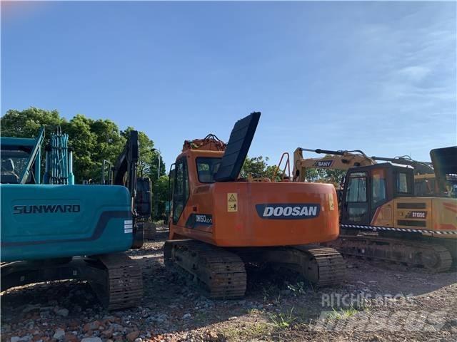 Doosan DH 150 중형굴삭기 7톤-28톤