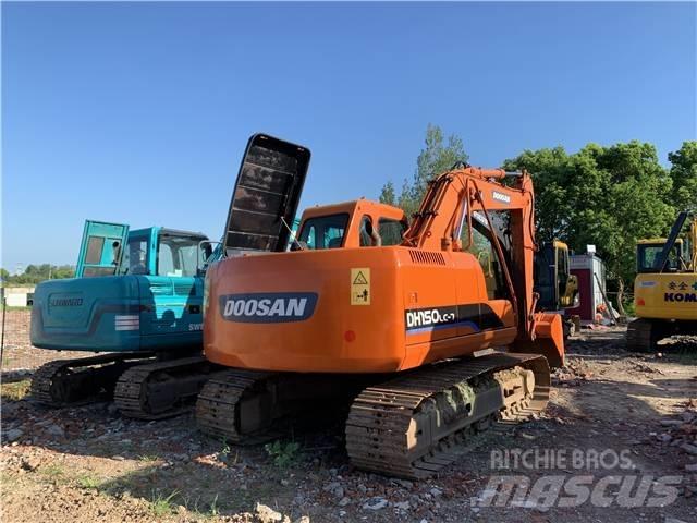 Doosan DH 150 중형굴삭기 7톤-28톤