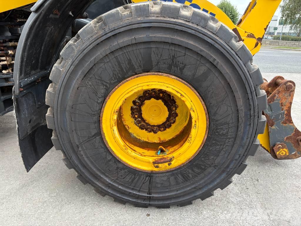 Komatsu WA380-8  휠로우더