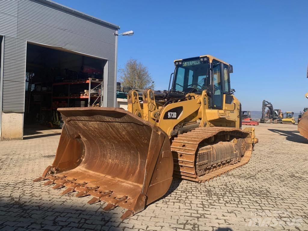 CAT 973 D 궤도식 로우더