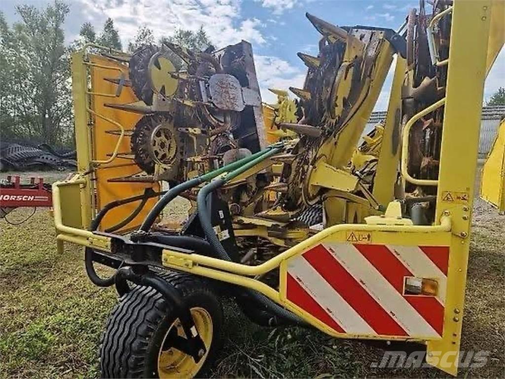 Kemper 390 Plus 기타 목초 수확용 장비