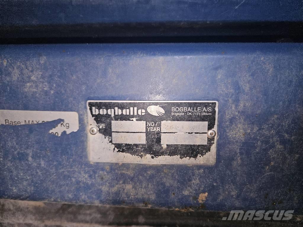 Bogballe M2 미네랄 살포기