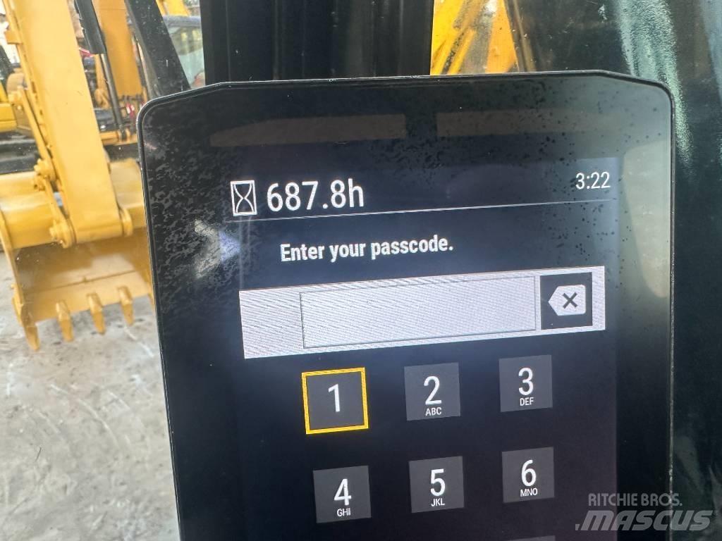 CAT 320 GC 대형 굴삭기 29톤 이상