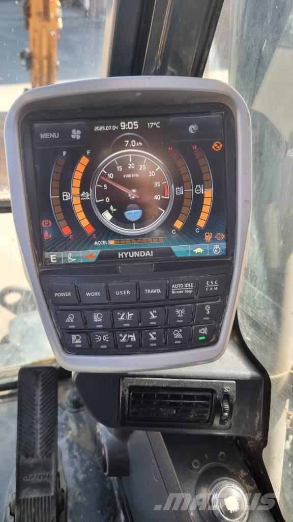 Hyundai HW 140  휠 굴삭기
