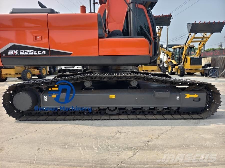 Doosan DX 225 LCA 대형 굴삭기 29톤 이상