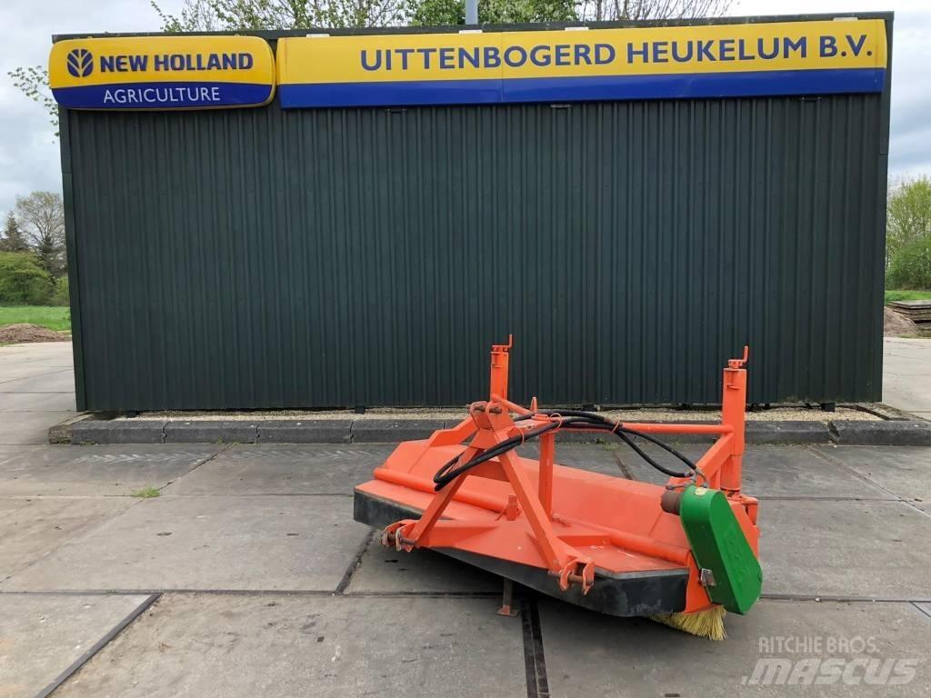 Holaras H-220-V 도로 청소차