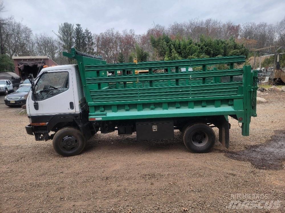 Mitsubishi FUSO 덤프 트럭