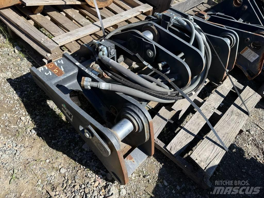 Komatsu WA320 QC 퀵 커넥터