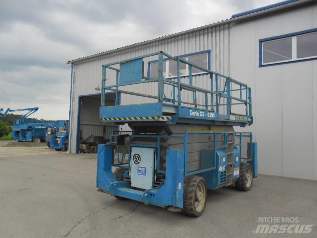 Genie GS 5390 RT 가위형 리프트
