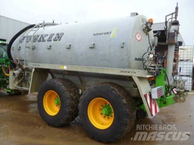 Joskin Komfort 2 슬러리 탱커