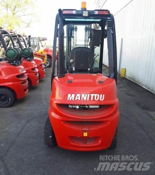 Manitou MI25D 험지용 트럭