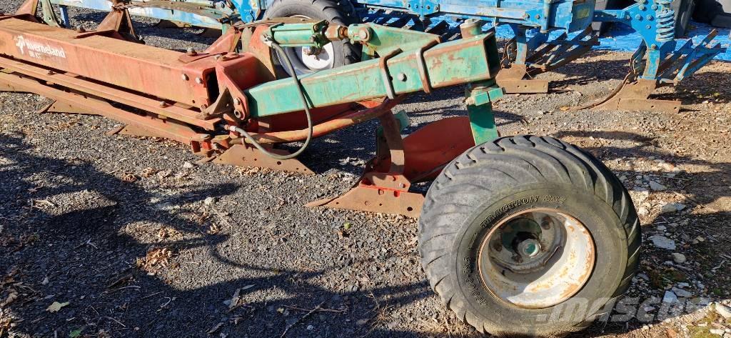 Kverneland BB100 기존 플로우(쟁기)