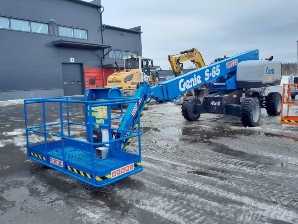 Genie S 65 관절형 전동이동 리프트