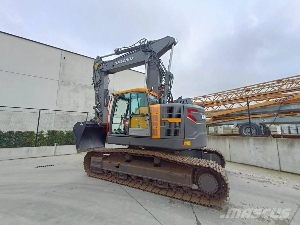 Volvo ECR 355 EL 대형 굴삭기 29톤 이상