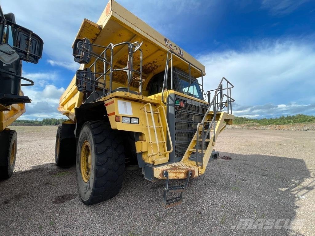 Komatsu HD 465-7 E0 초대형 덤프 트럭