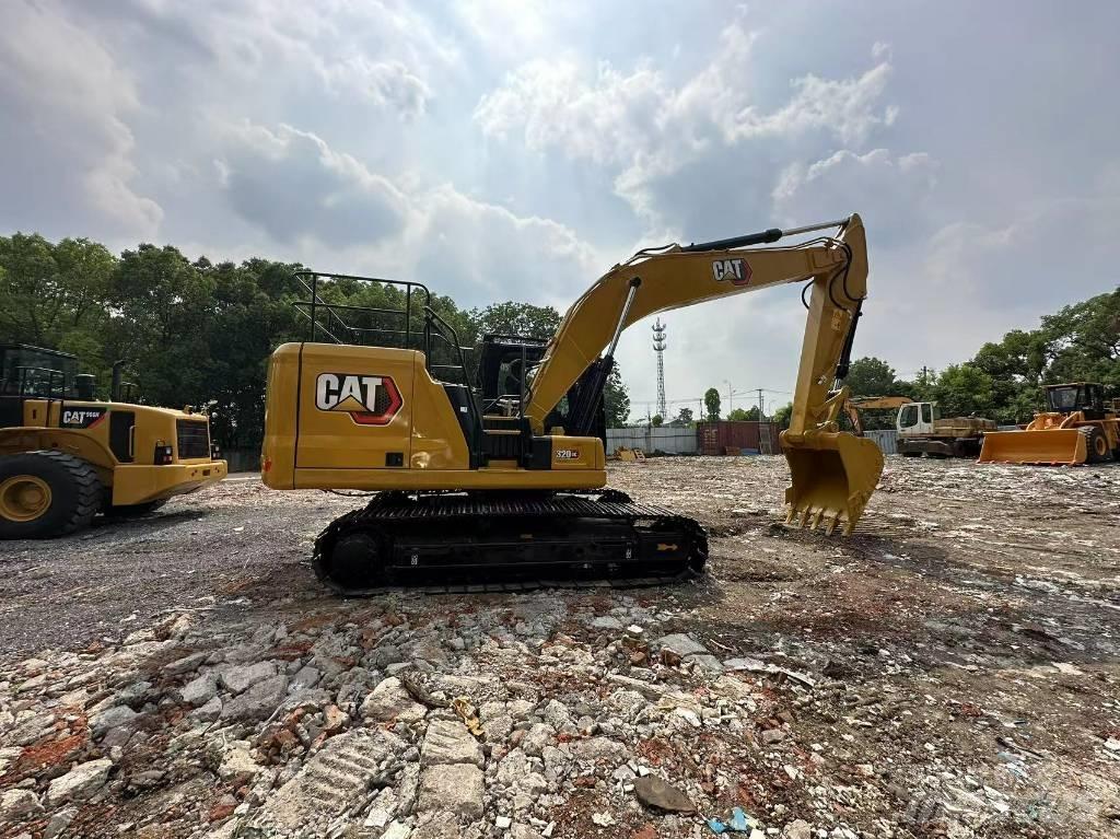 CAT 320GC 대형 굴삭기 29톤 이상