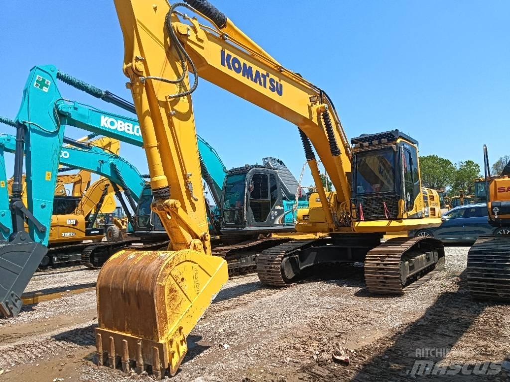 Komatsu PC 220 대형 굴삭기 29톤 이상