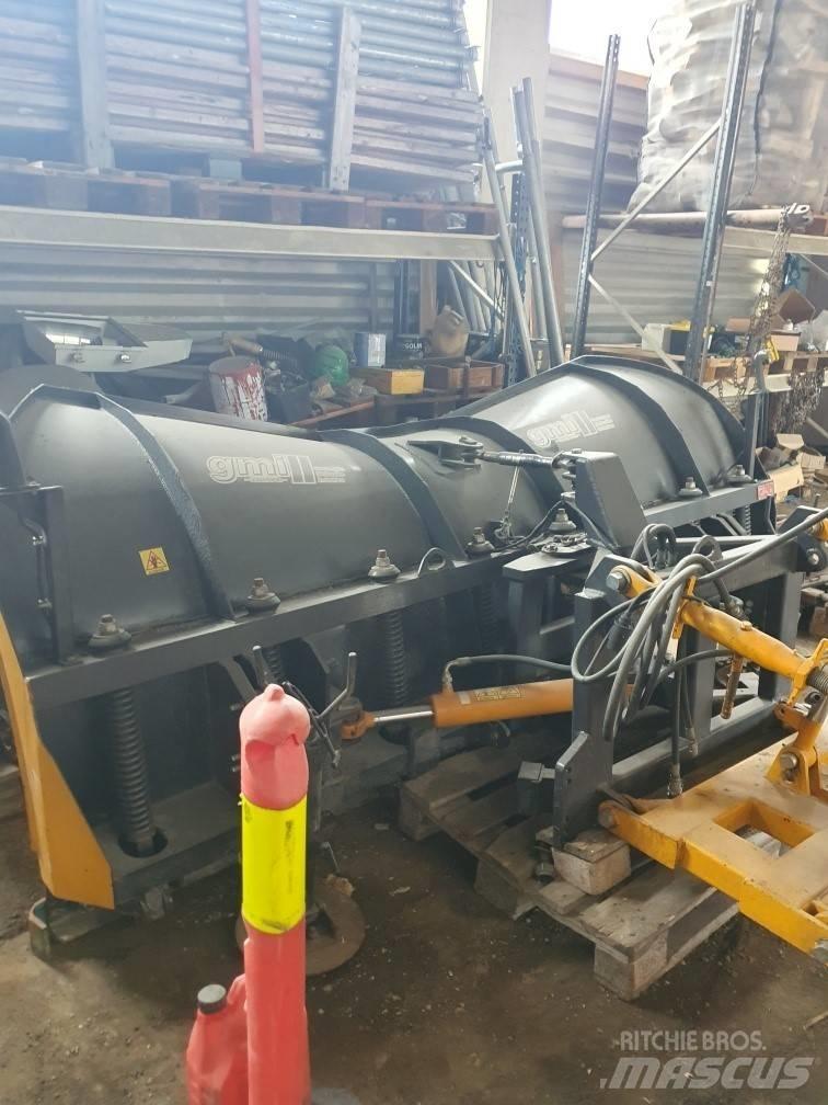 MAN TGM 13.290 4x4 덤프 트럭