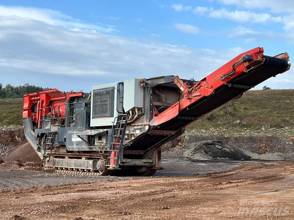 Sandvik QI240 이동식 분쇄기
