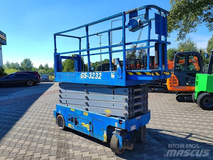 Genie GS-3232 가위형 리프트