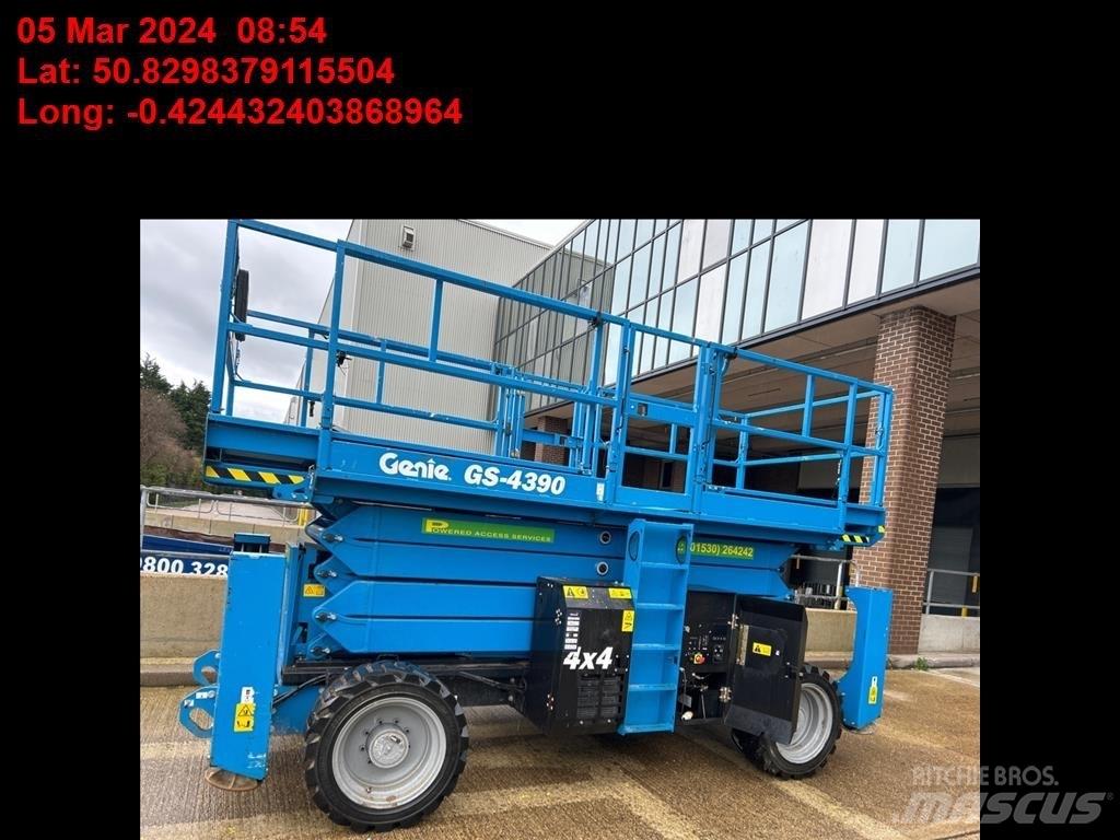 Genie GS 4390 가위형 리프트