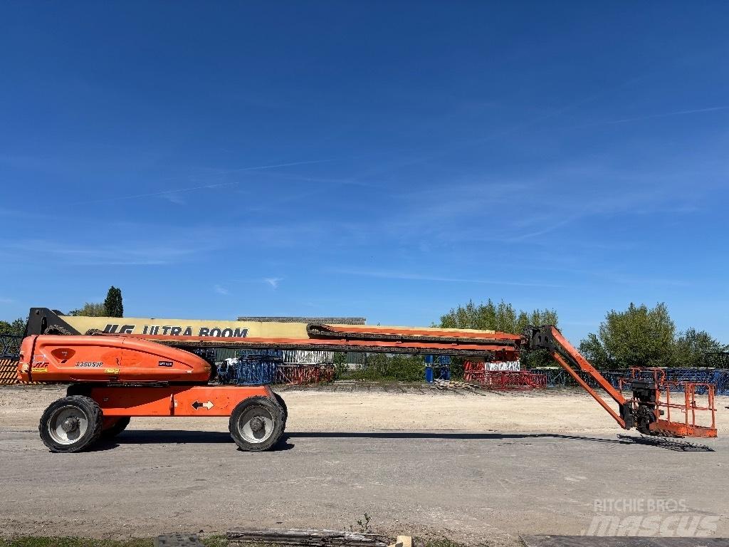JLG 1350 SJP 견인식 전동이동 리프트