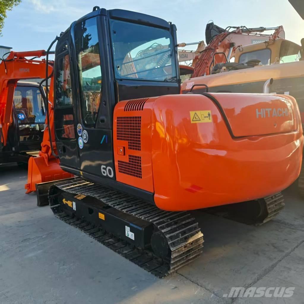 Hitachi ZX 60 소형 굴삭기 7톤 미만