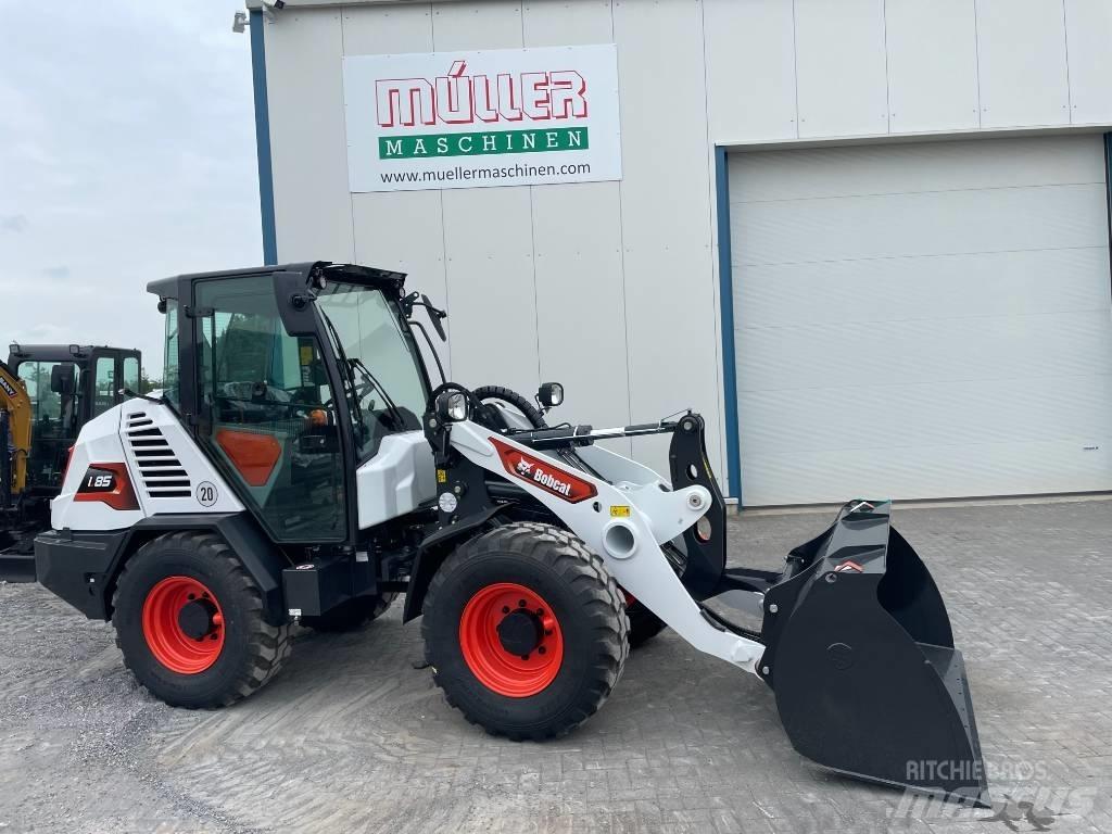 Bobcat L85  휠로우더